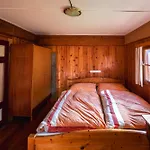 Wulfeniahütte - Dolinza Alm * Vorderberg