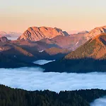 Wulfeniahütte - Dolinza Alm Apartamento *