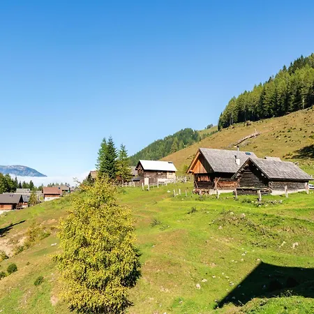 Apartament Wulfeniahuette - Dolinza Alm *