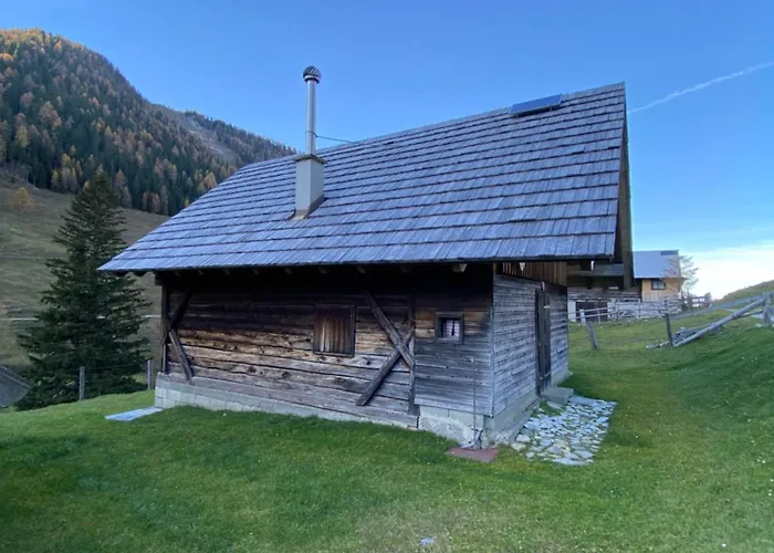 Wulfeniahuette - Dolinza Alm דירה
